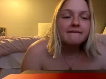 girl Asian Live Webcam with rosepeddelz
