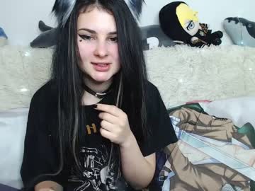 girl Asian Live Webcam with husky_girl