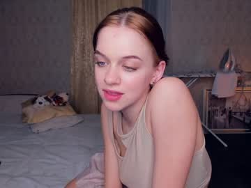 girl Asian Live Webcam with lindahard