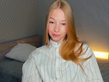 girl Asian Live Webcam with esmefare