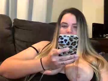 girl Asian Live Webcam with milkmytitsbabe