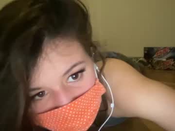 girl Asian Live Webcam with mtn_dew_queen