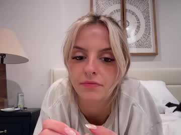 girl Asian Live Webcam with ashleypelosi