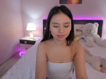 girl Asian Live Webcam with assoki_