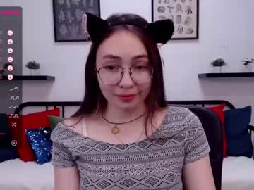 girl Asian Live Webcam with robinsylvia