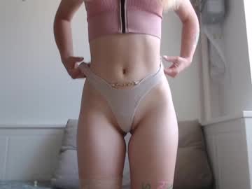 girl Asian Live Webcam with your_dream6996