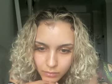 girl Asian Live Webcam with mercijane