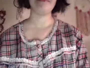 girl Asian Live Webcam with innocentjulietcapulet