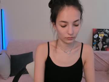 girl Asian Live Webcam with thats_alia