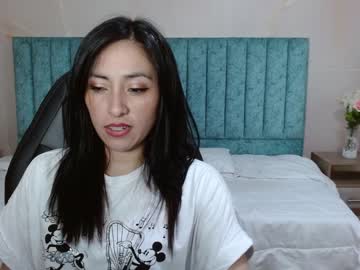 girl Asian Live Webcam with lorelei_evans