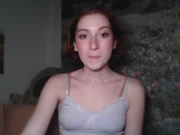girl Asian Live Webcam with daddysdollhouse