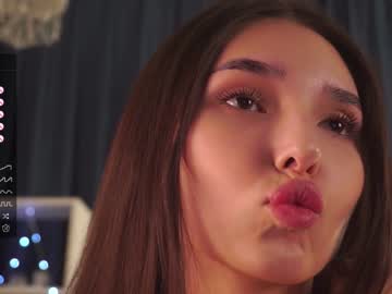 girl Asian Live Webcam with bettybarnett