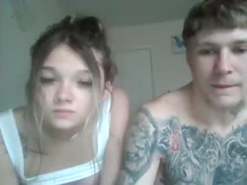 couple Asian Live Webcam with dotfdemon
