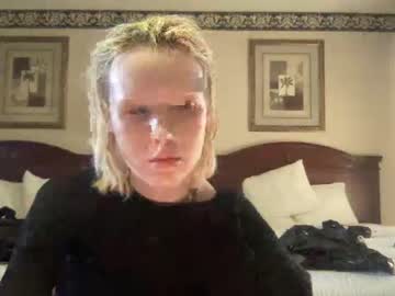 girl Asian Live Webcam with roxyviolet