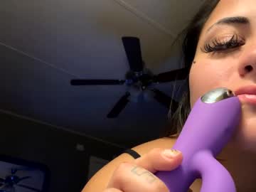 girl Asian Live Webcam with babymammaa